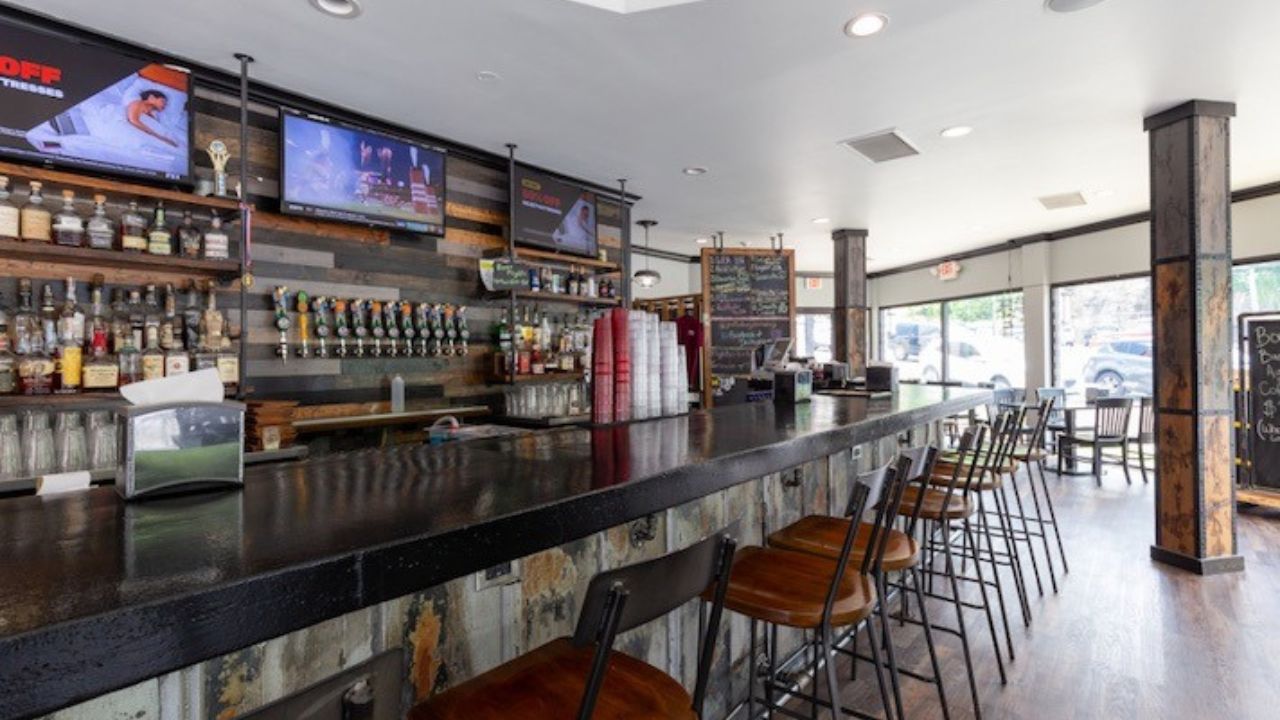 Things To Do https://heavenscabins.icnd-cdn.com/images/thingstodo/gat brewing.jpg